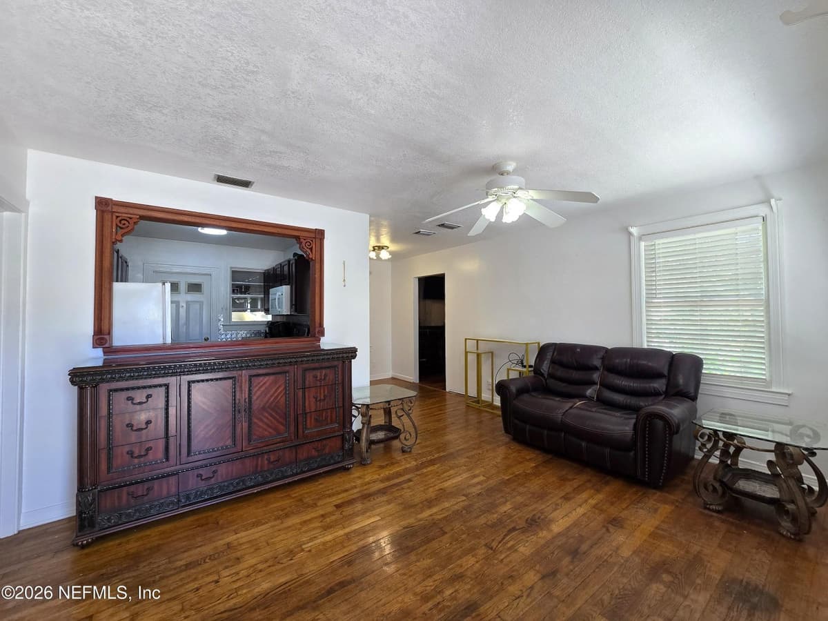 2710 SOUTHSIDE Boulevard, Jacksonville, FL 32216 3