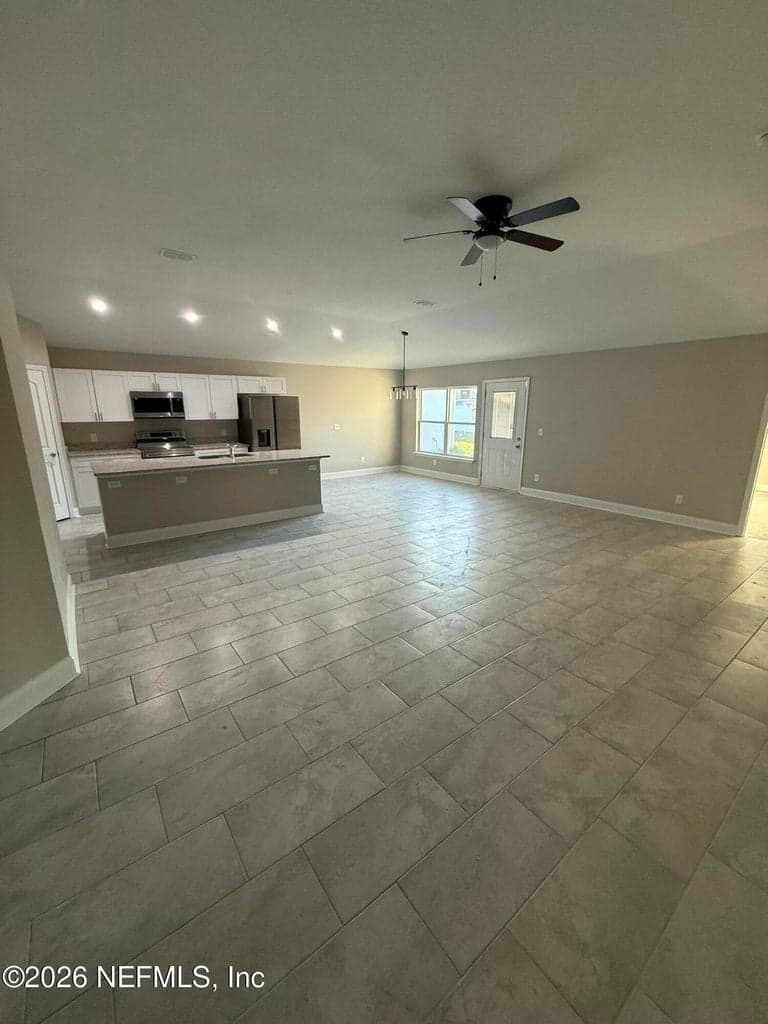 11223 LIBERTY SQUARE Court, Jacksonville, FL 32221 2
