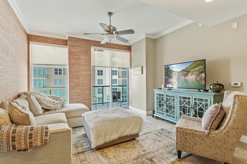 1431 RIVERPLACE Boulevard 1602, Jacksonville, FL 32207