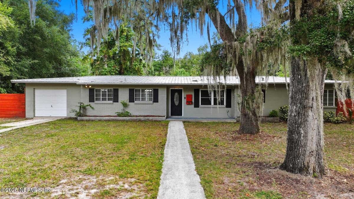 130 SW PEACH Street, Keystone Heights, FL 32656 2