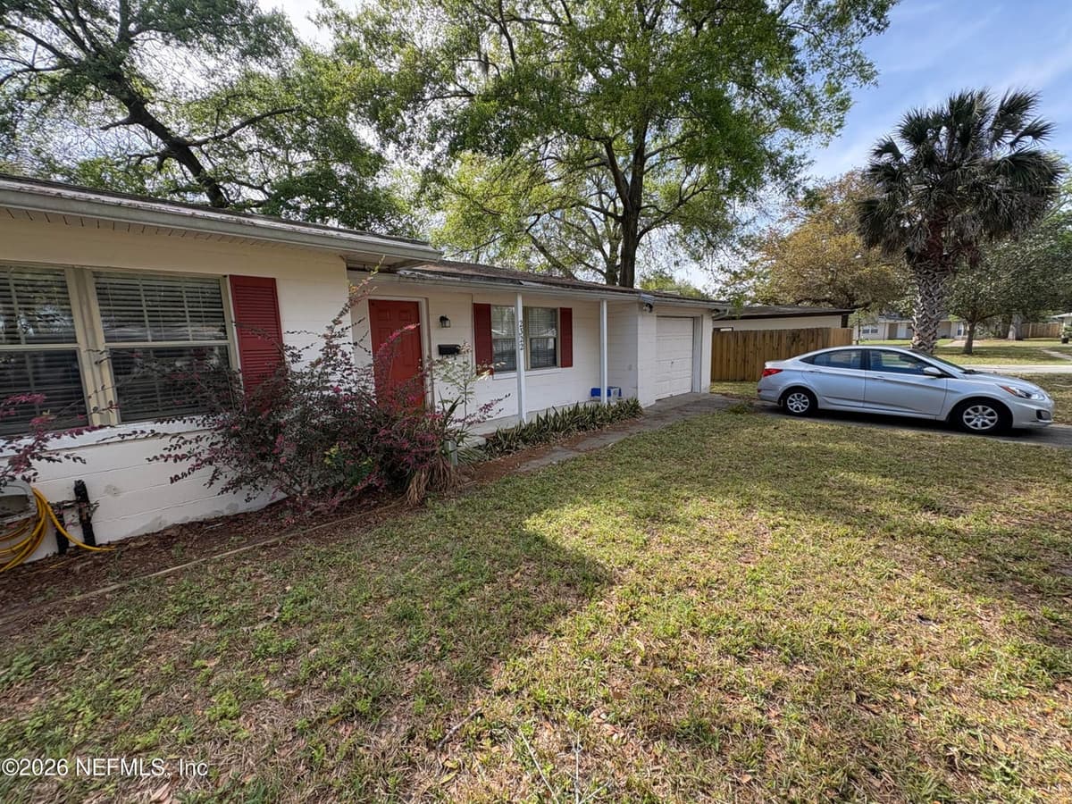 2322 WOODRIDGE Road, Jacksonville, FL 32210 2