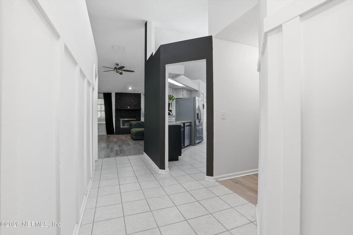 7737 MISTWOOD Circle E, Jacksonville, FL 32244 3