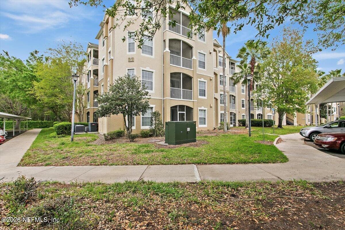 7801 POINT MEADOWS Drive 5301, Jacksonville, FL 32256 2