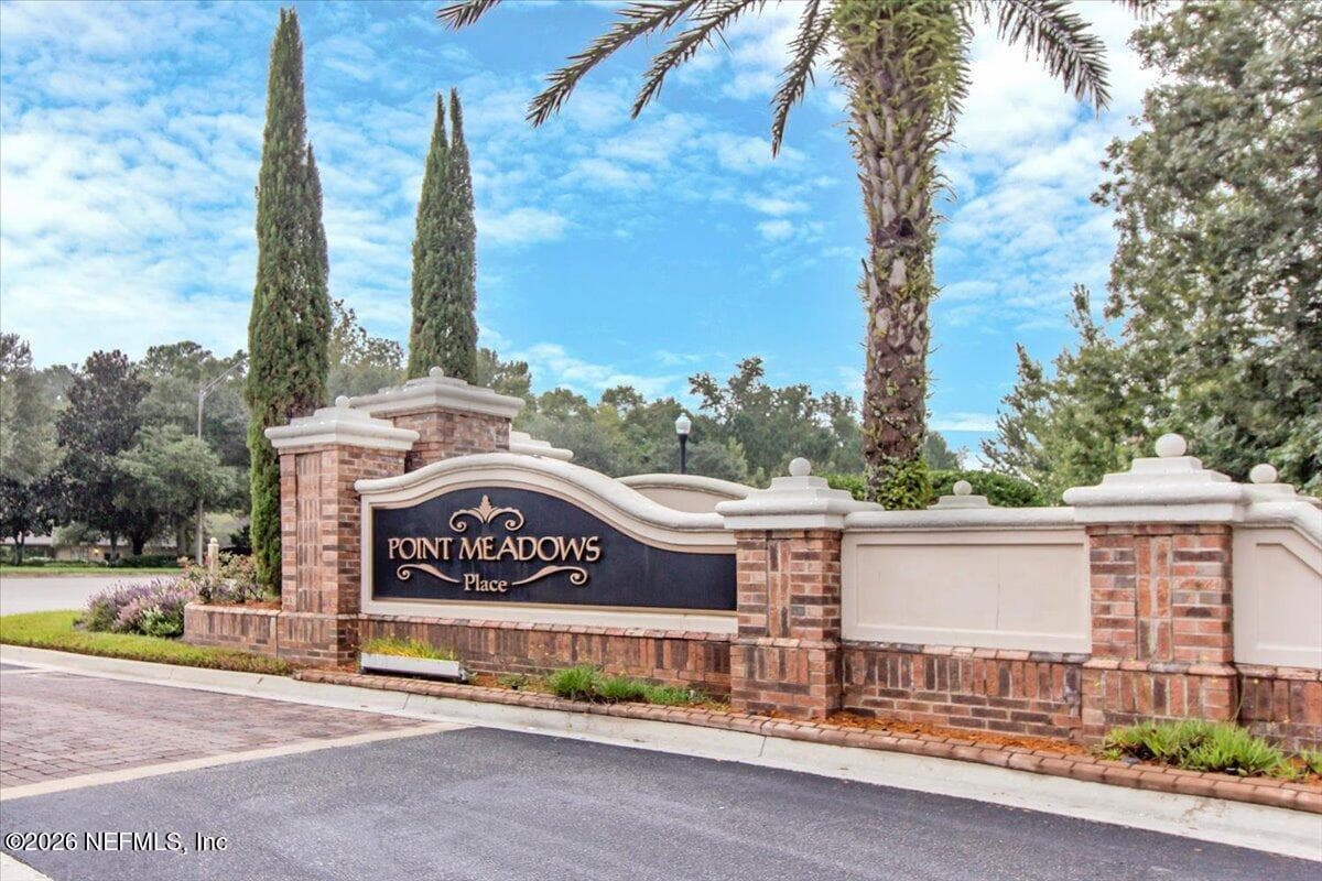 7801 POINT MEADOWS Drive 5301, Jacksonville, FL 32256