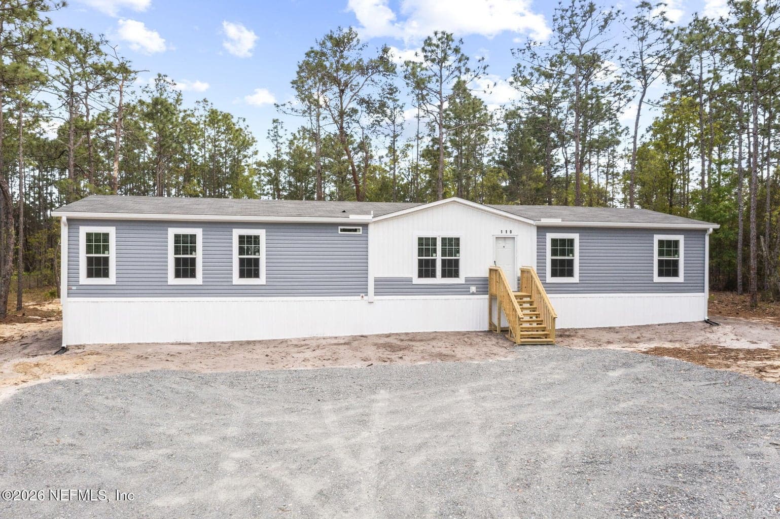 110 SLIPPER Way, Hawthorne, FL 32640