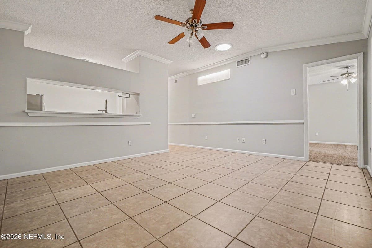 3819 AUTUMN LEAF Court, Jacksonville, FL 32246 2