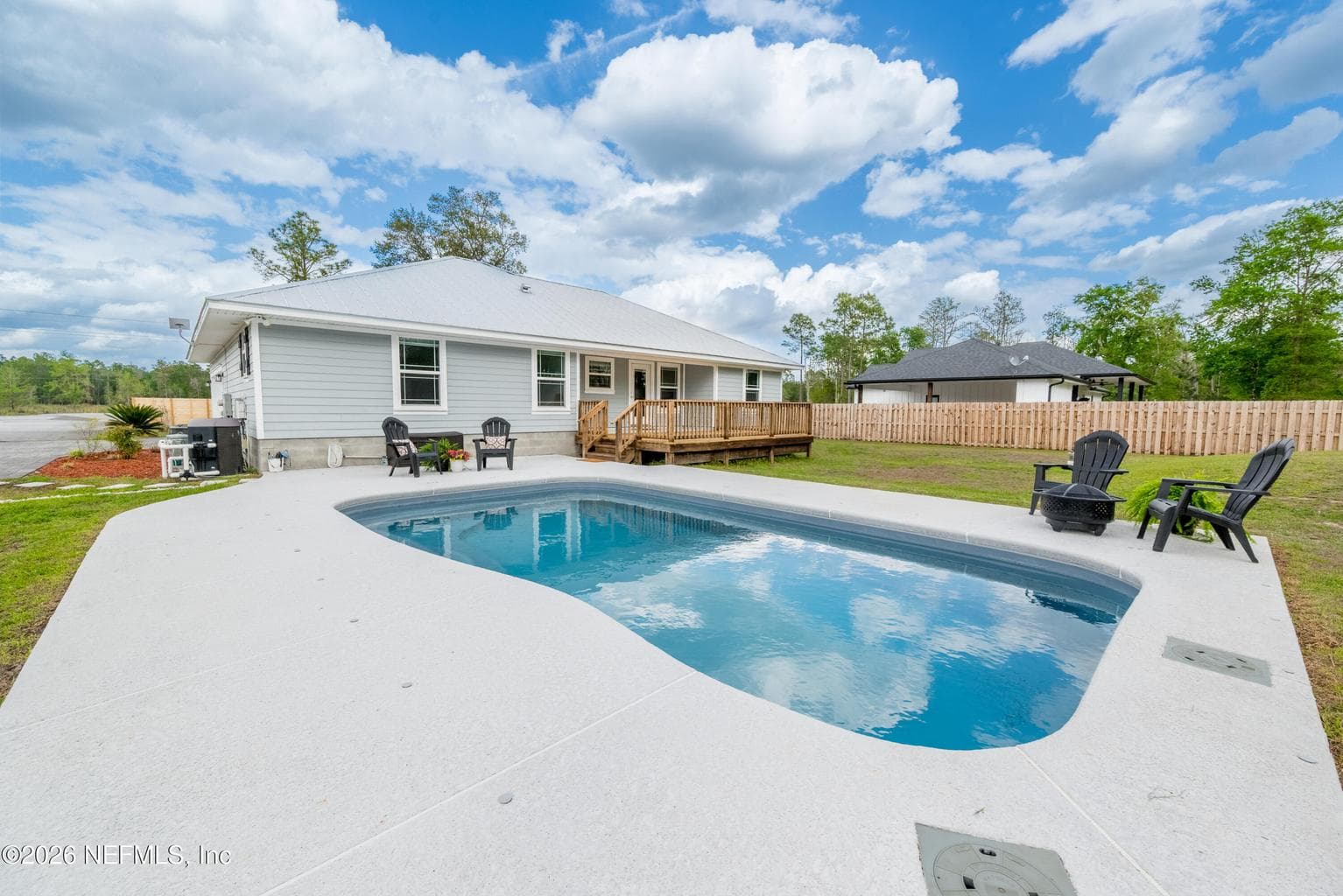 9910 W STATE ROAD 100 W, Starke, FL 32091
