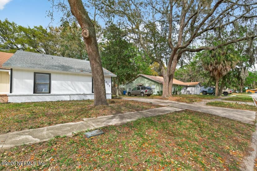 1067 WILLOW COVE Court W, Jacksonville, FL 32233