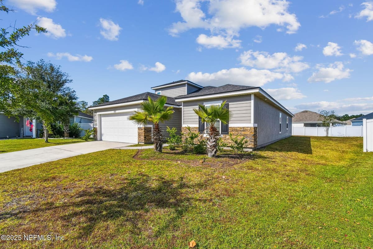 1723 BOSTON COMMONS Way, Jacksonville, FL 32221 3