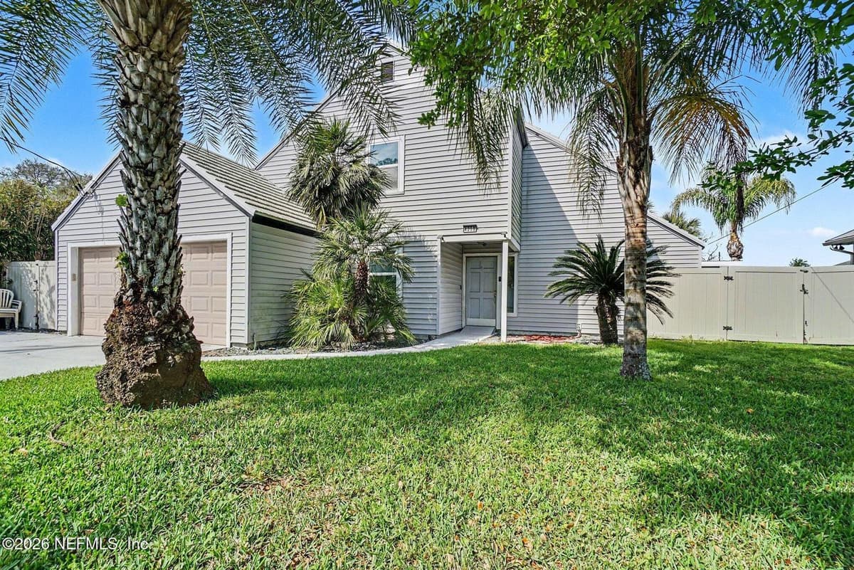 4258 SEABREEZE Drive, Jacksonville, FL 32250 2