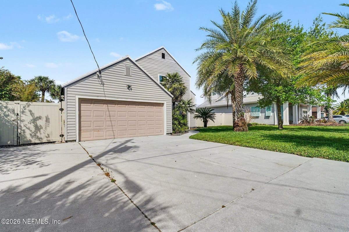 4258 SEABREEZE Drive, Jacksonville, FL 32250 3