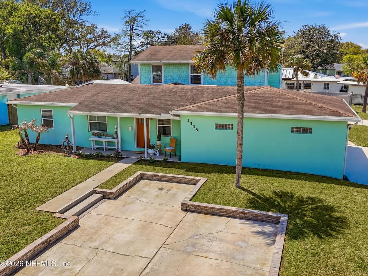1308 7TH Street N, Jacksonville Beach, FL 32250 2