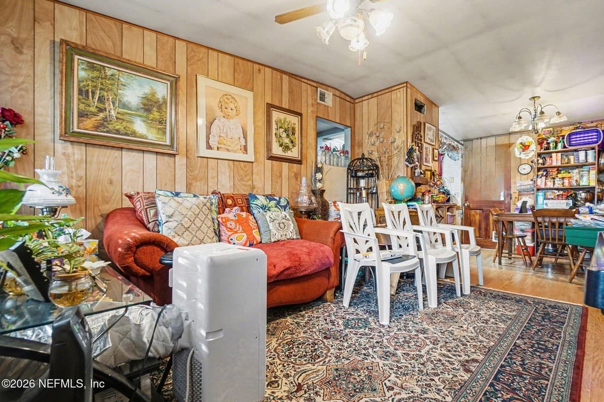 10304 MAYAN Drive, Jacksonville, FL 32218 3