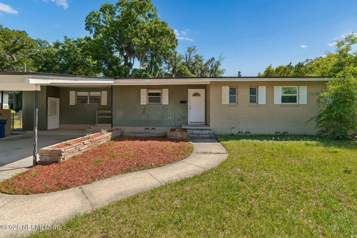 5550 DARLOW Avenue, Jacksonville, FL 32277 3