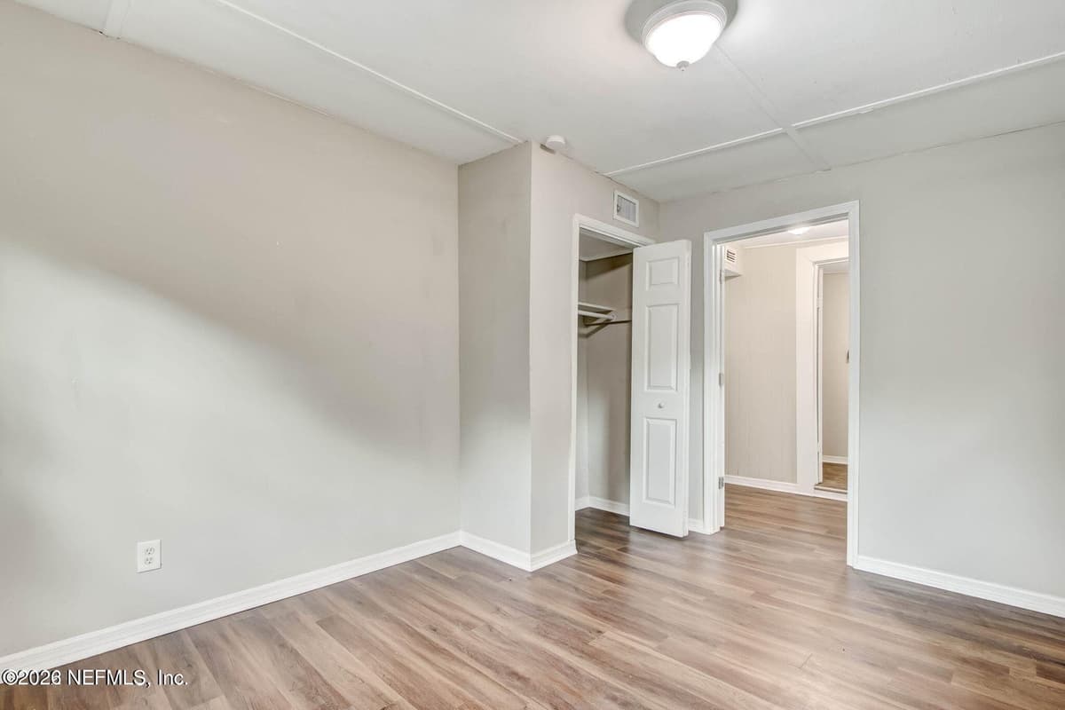 3302 DIGNAN Street, Jacksonville, FL 32254 2