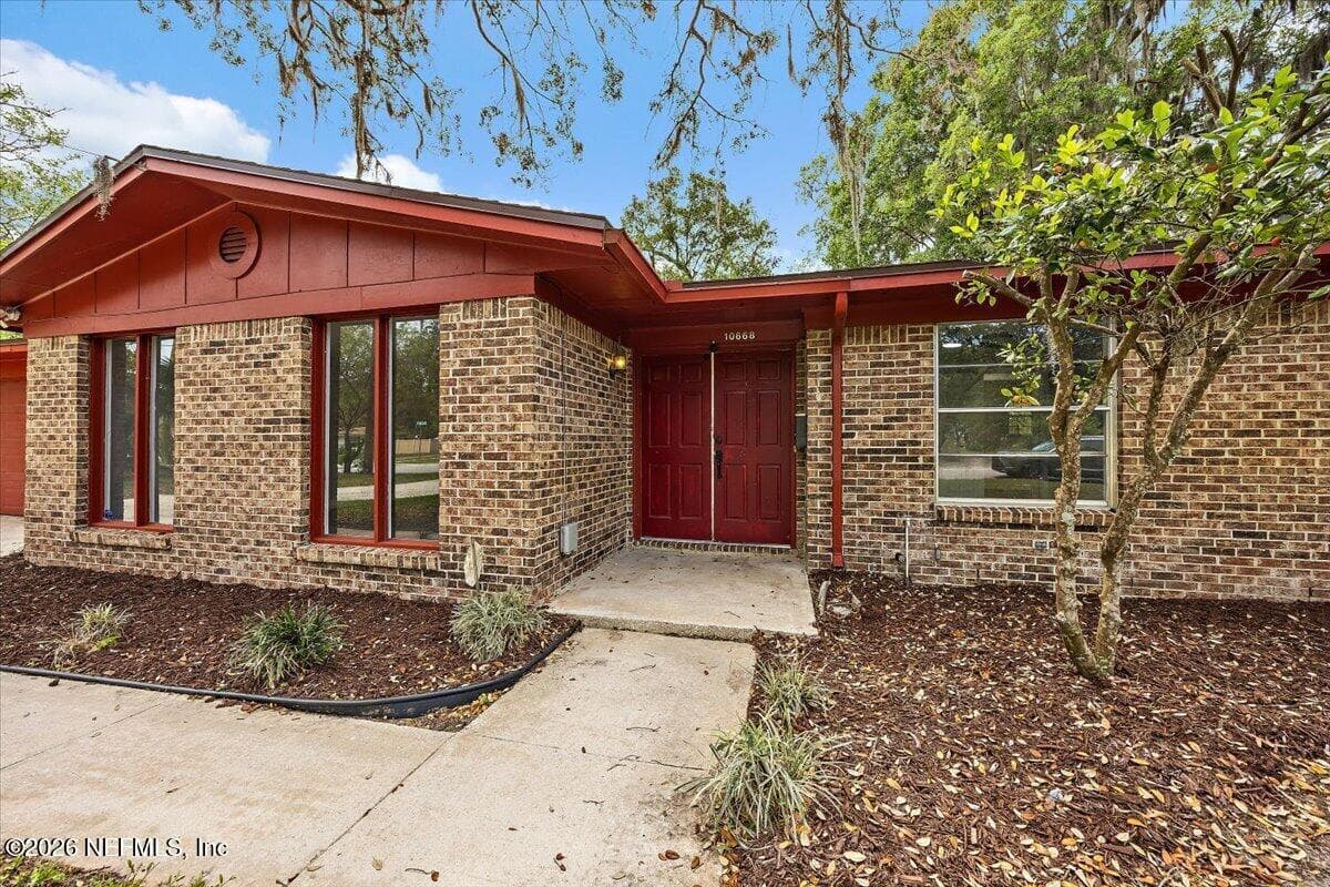 10668 BEVERLY NALLE Road, Jacksonville, FL 32225 2
