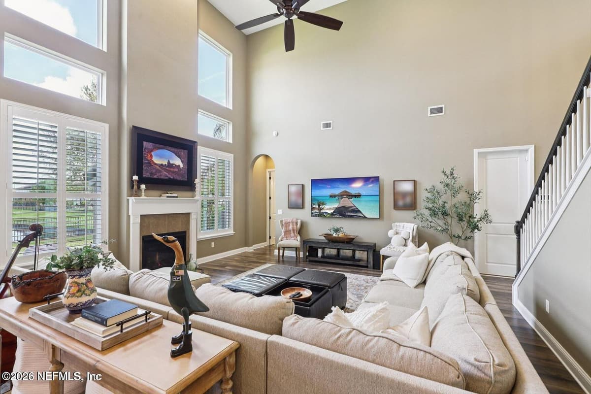 13013 TRAVE Way, Jacksonville, FL 32246 2