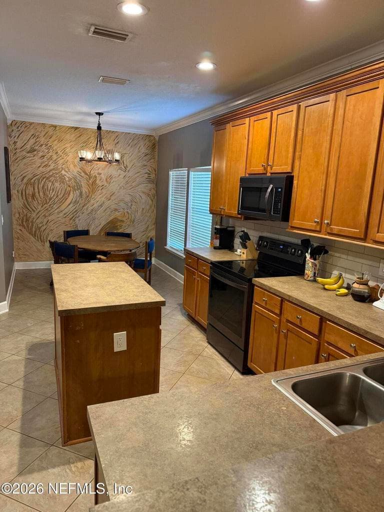 12404 CADLEY Circle, Jacksonville, FL 32219 3