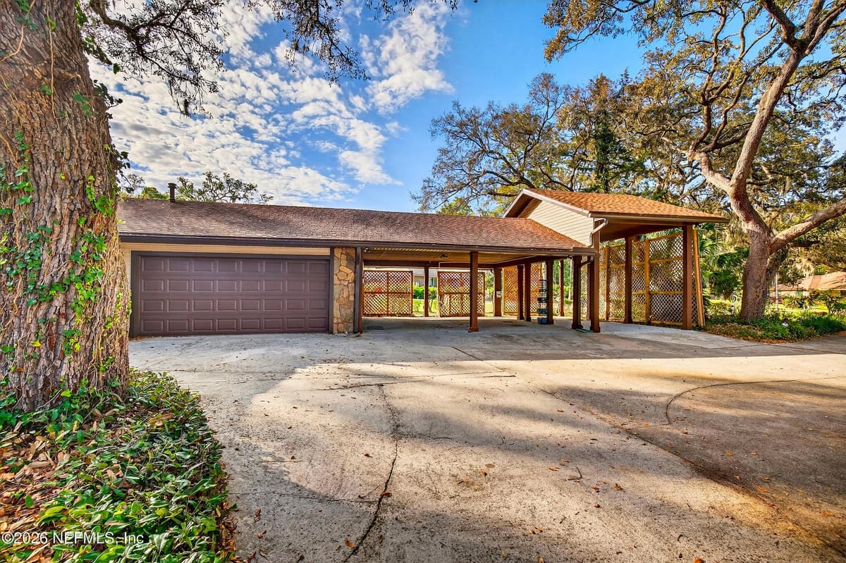 1666 VILLAGE Way, Orange Park, FL 32073 3