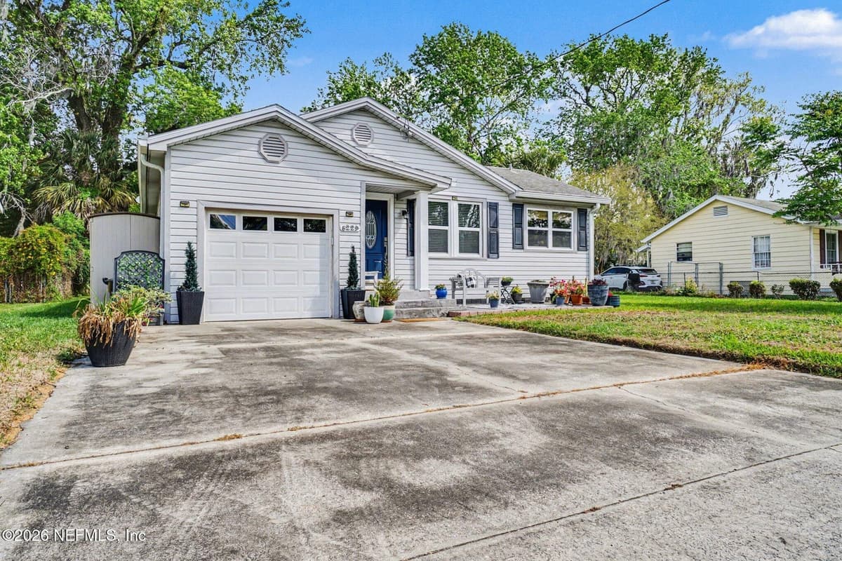 5229 APPLETON Avenue, Jacksonville, FL 32210 2