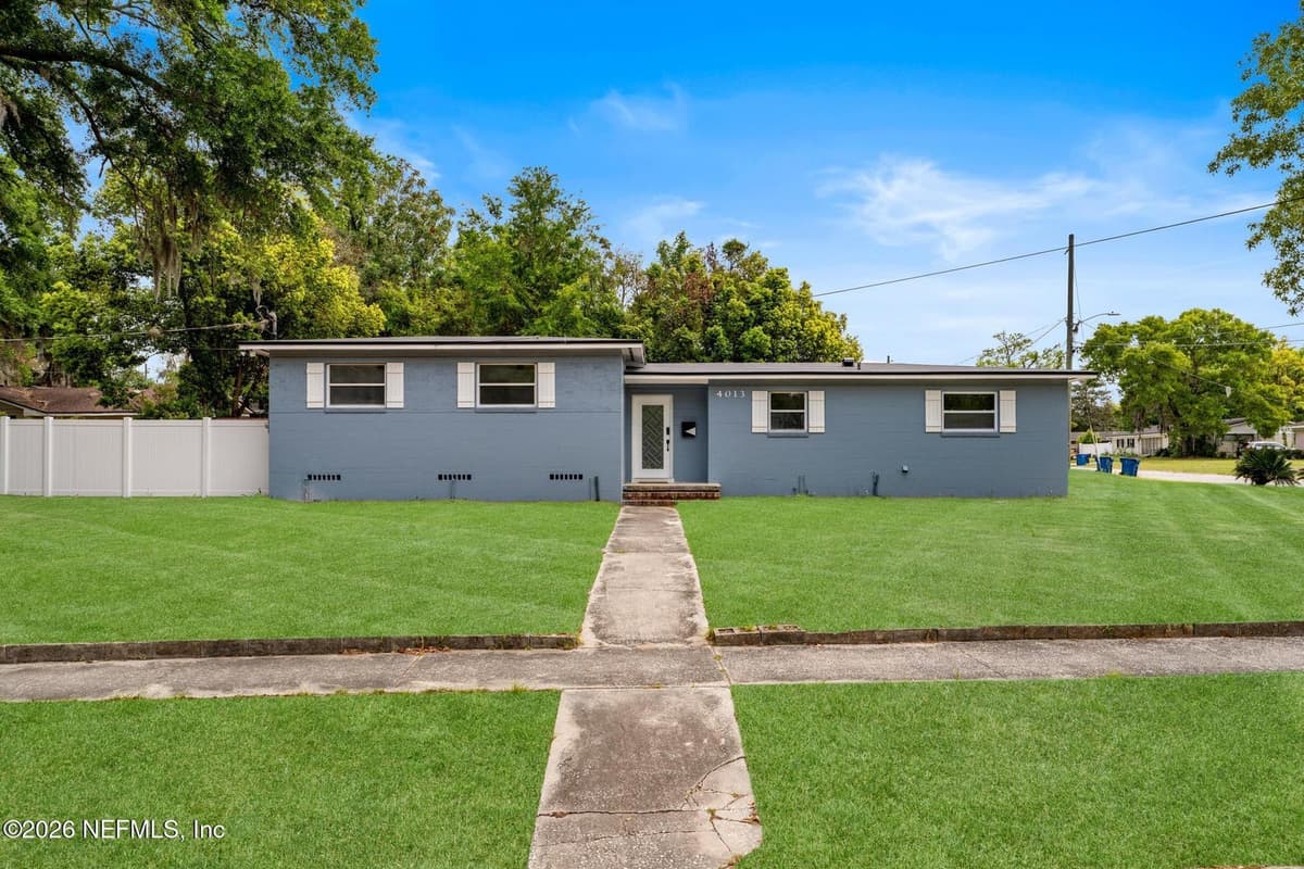 4013 ROGERO Road, Jacksonville, FL 32277 2