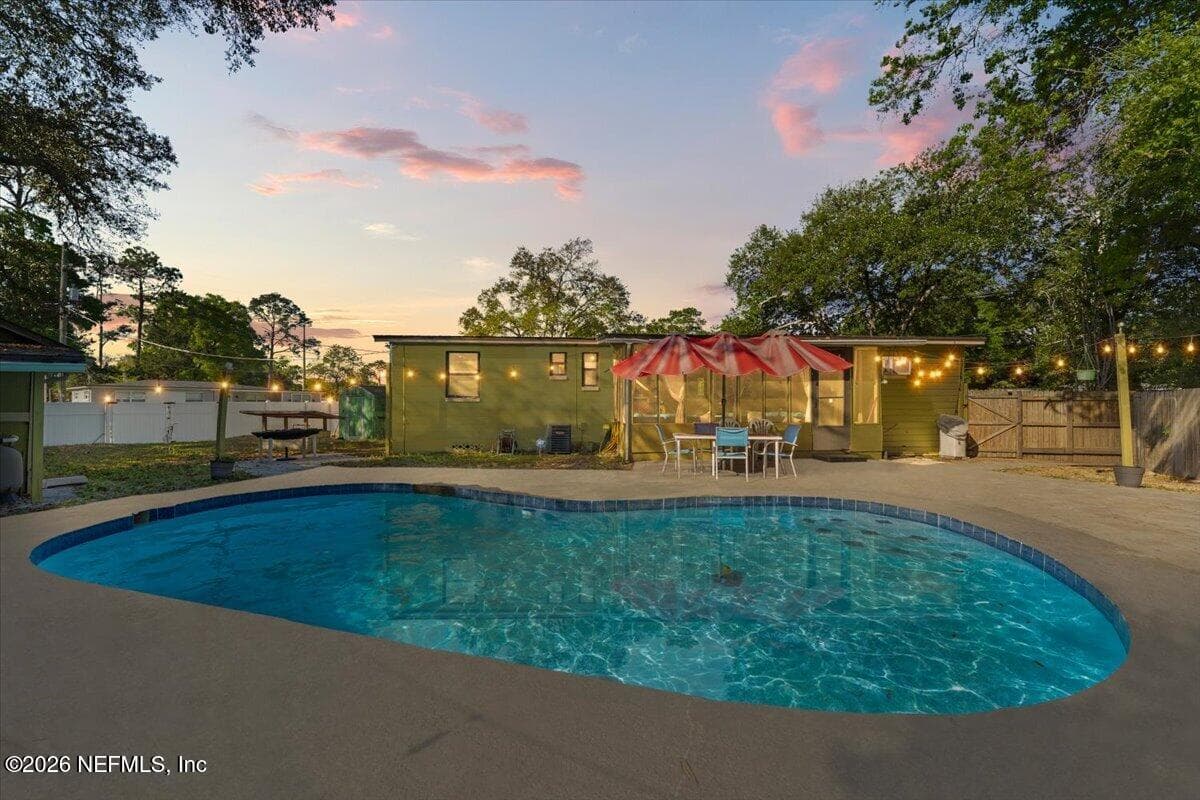 2609 TOWNSEND Boulevard, Jacksonville, FL 32211 2