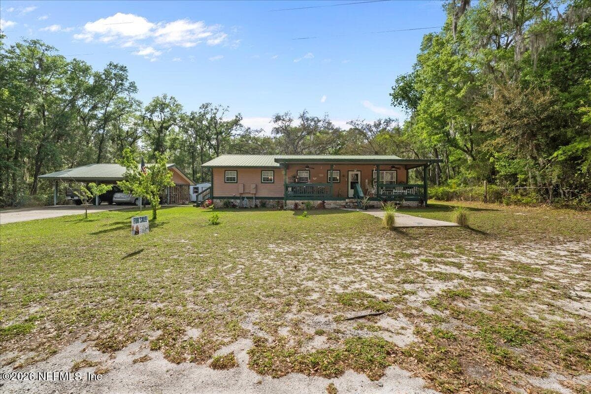 111 HOLLY Drive 1, Florahome, FL 32140 3