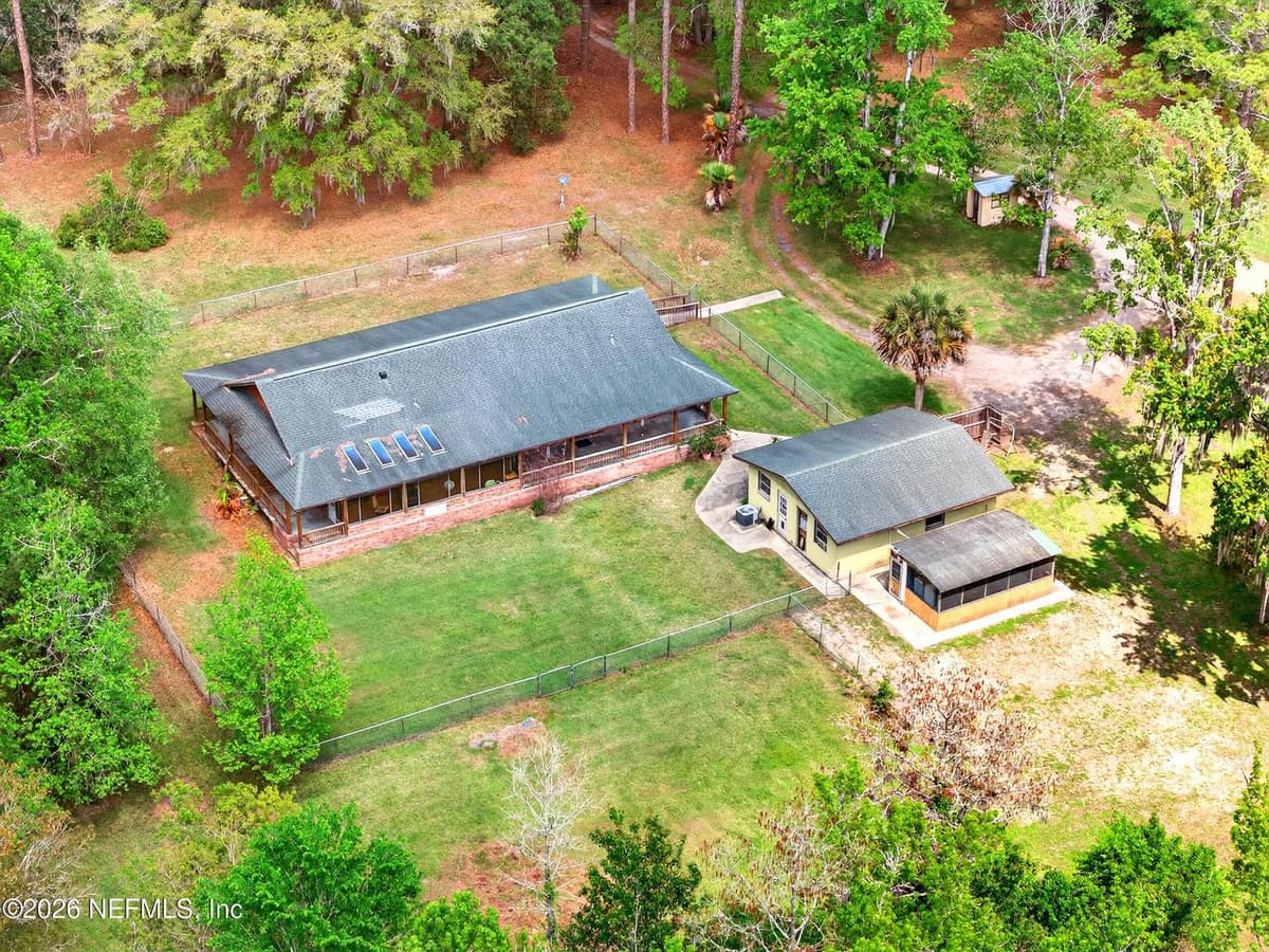 43122 PINERIDGE Drive, Callahan, FL 32011 3