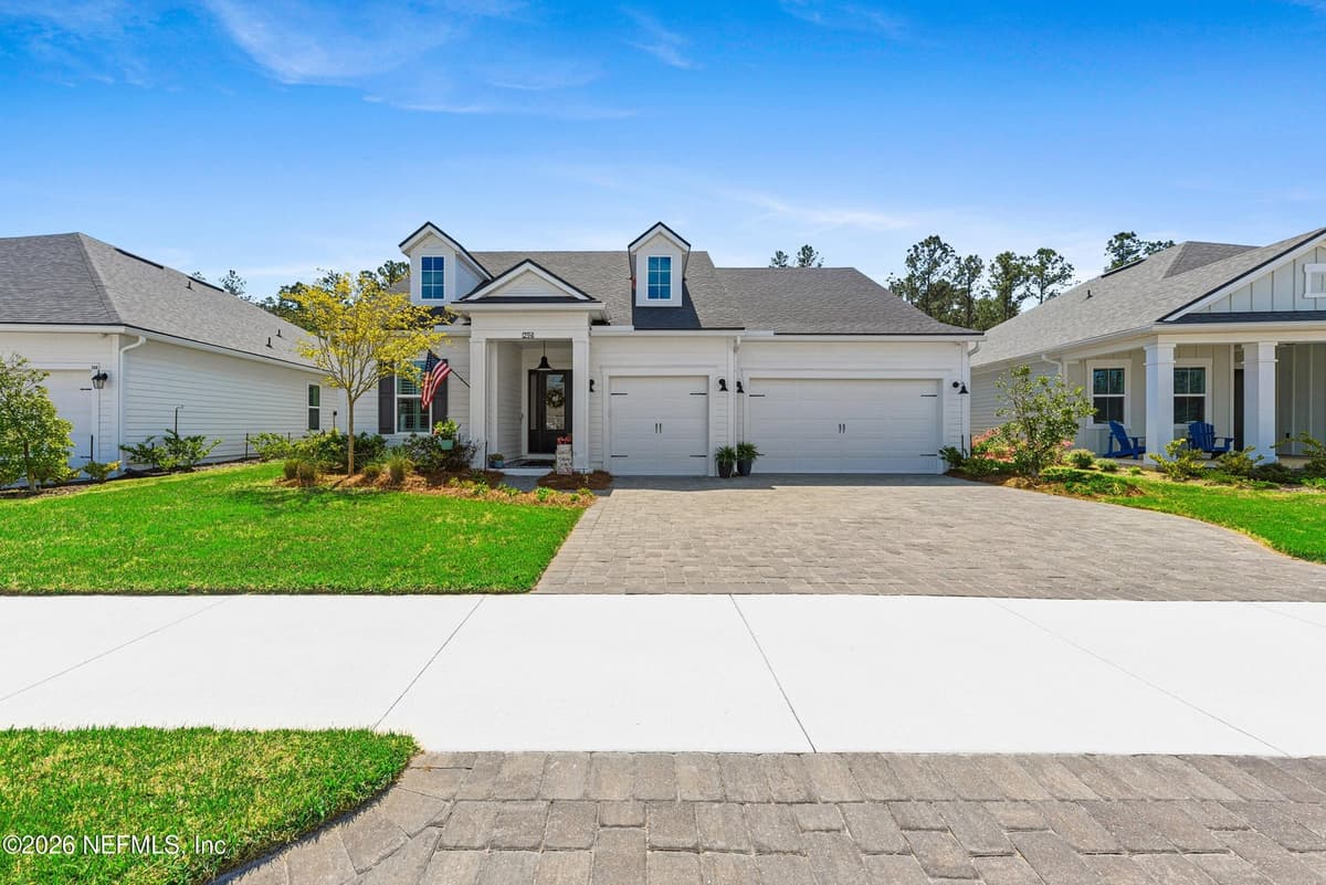 294 SAWGRASS Drive, Yulee, FL 32097 2