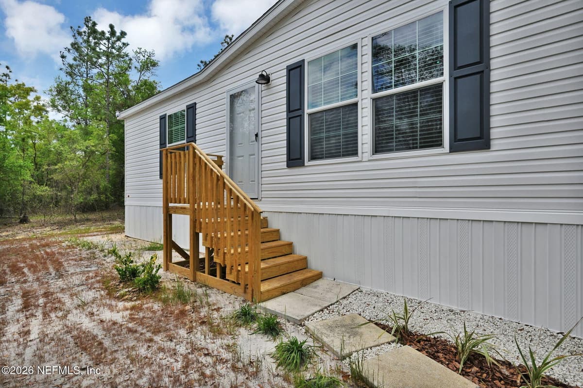 295 BADEN POWELL Road, Hawthorne, FL 32640 3
