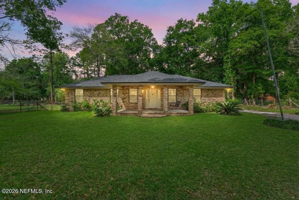11668 V C JOHNSON Road, Jacksonville, FL 32218