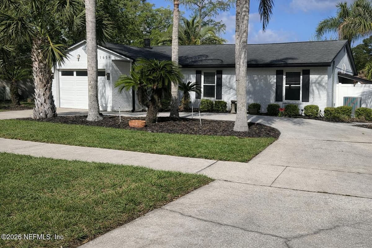 11654 LAKE RIDE Drive, Jacksonville, FL 32223 3