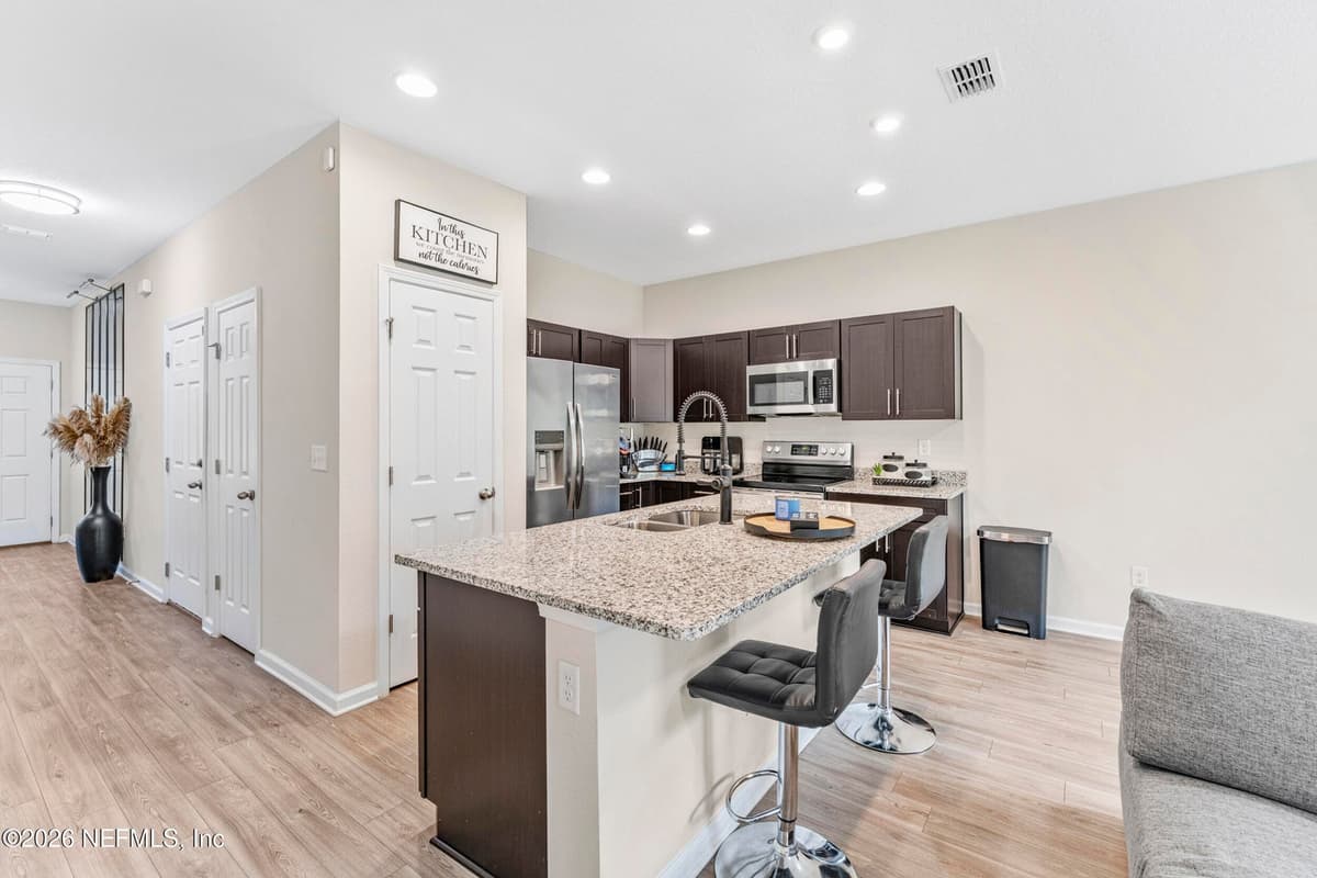 6628 TALKING TREE Court, Jacksonville, FL 32205 3