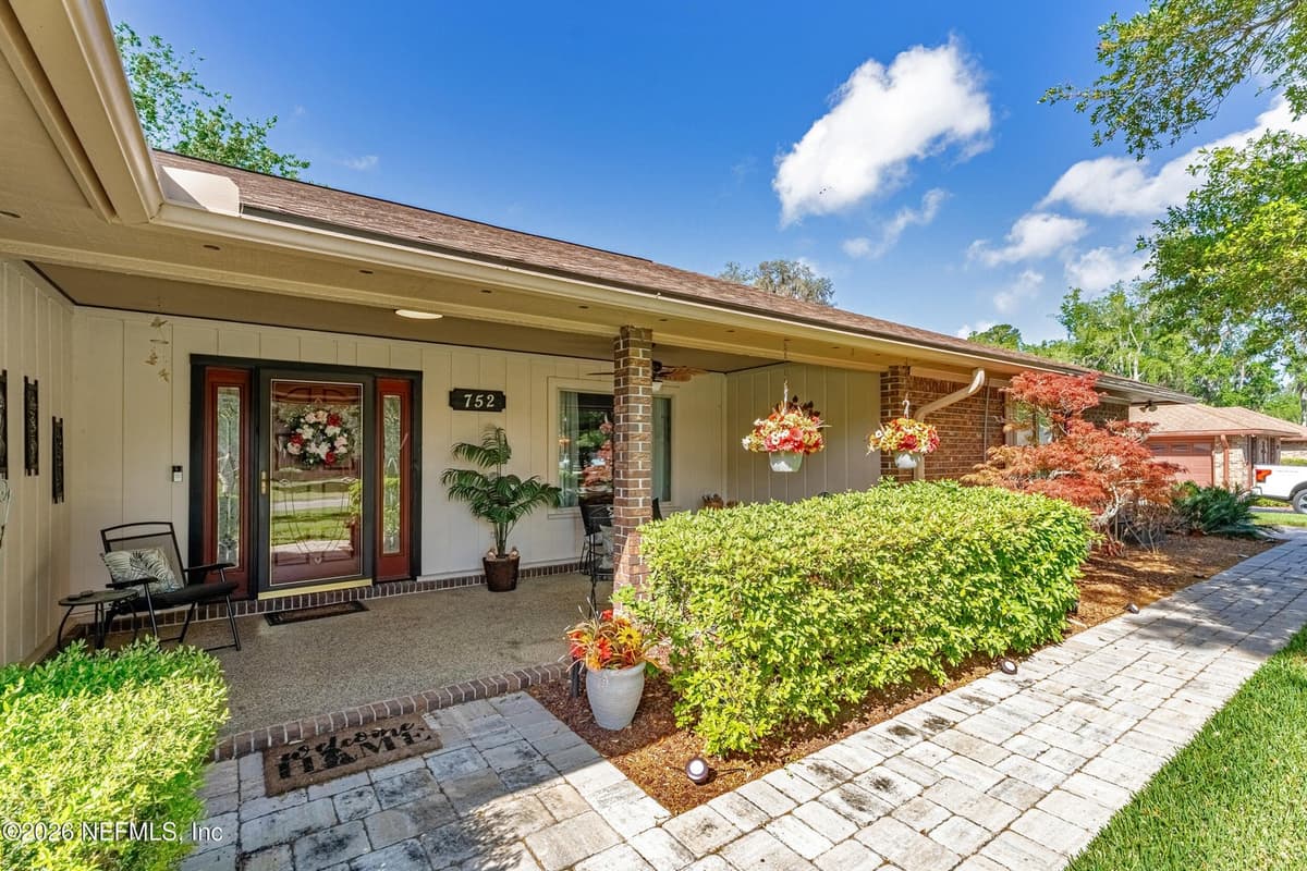 752 CAMERON Drive, Orange Park, FL 32073 2