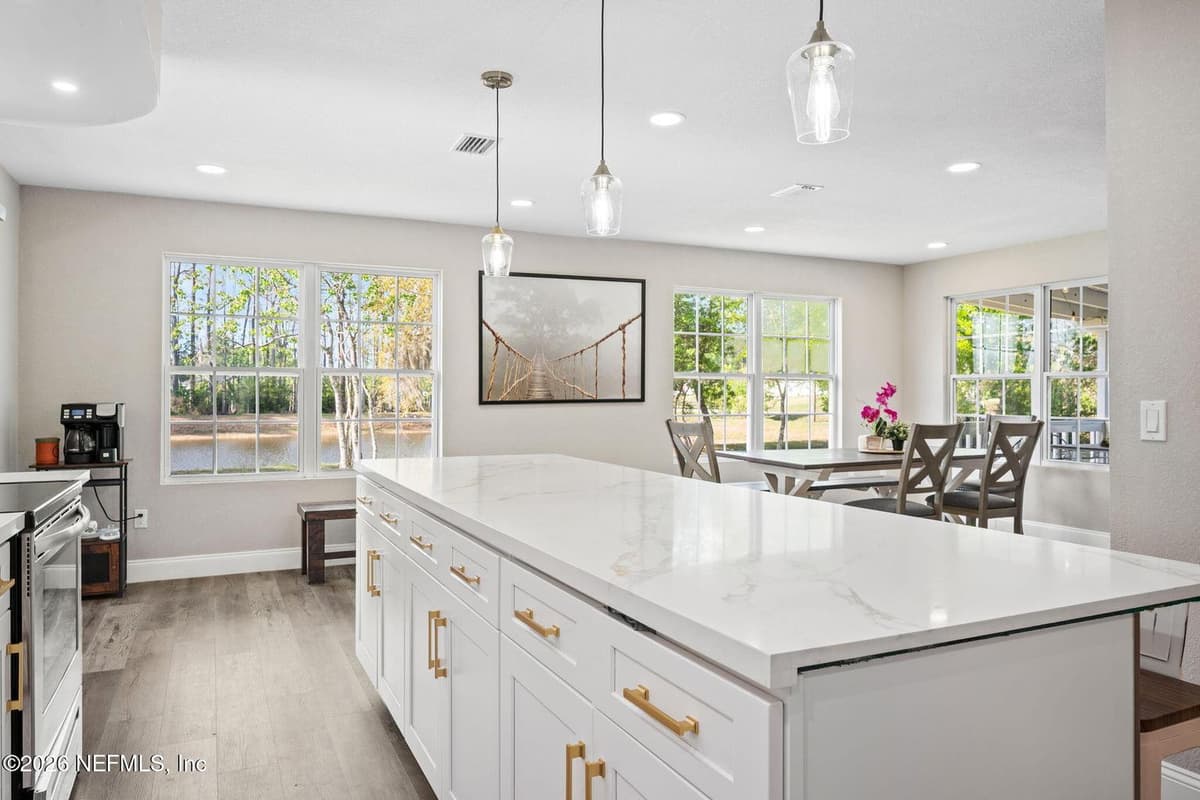 7277 EXLINE Road, Jacksonville, FL 32222 2