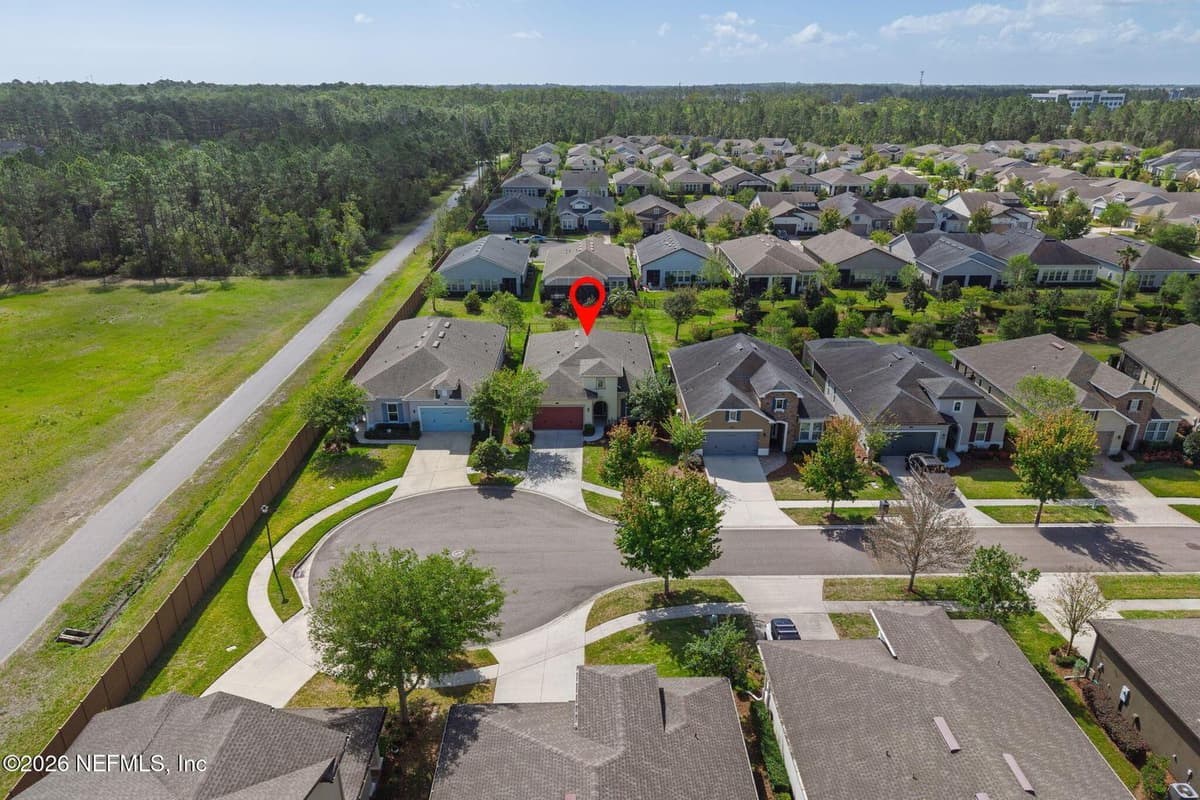 52 DYER Court, Jacksonville, FL 32081 2