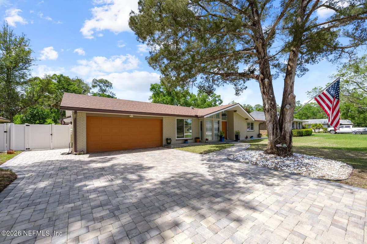 11728 LORETTO WOODS Court, Jacksonville, FL 32223 2