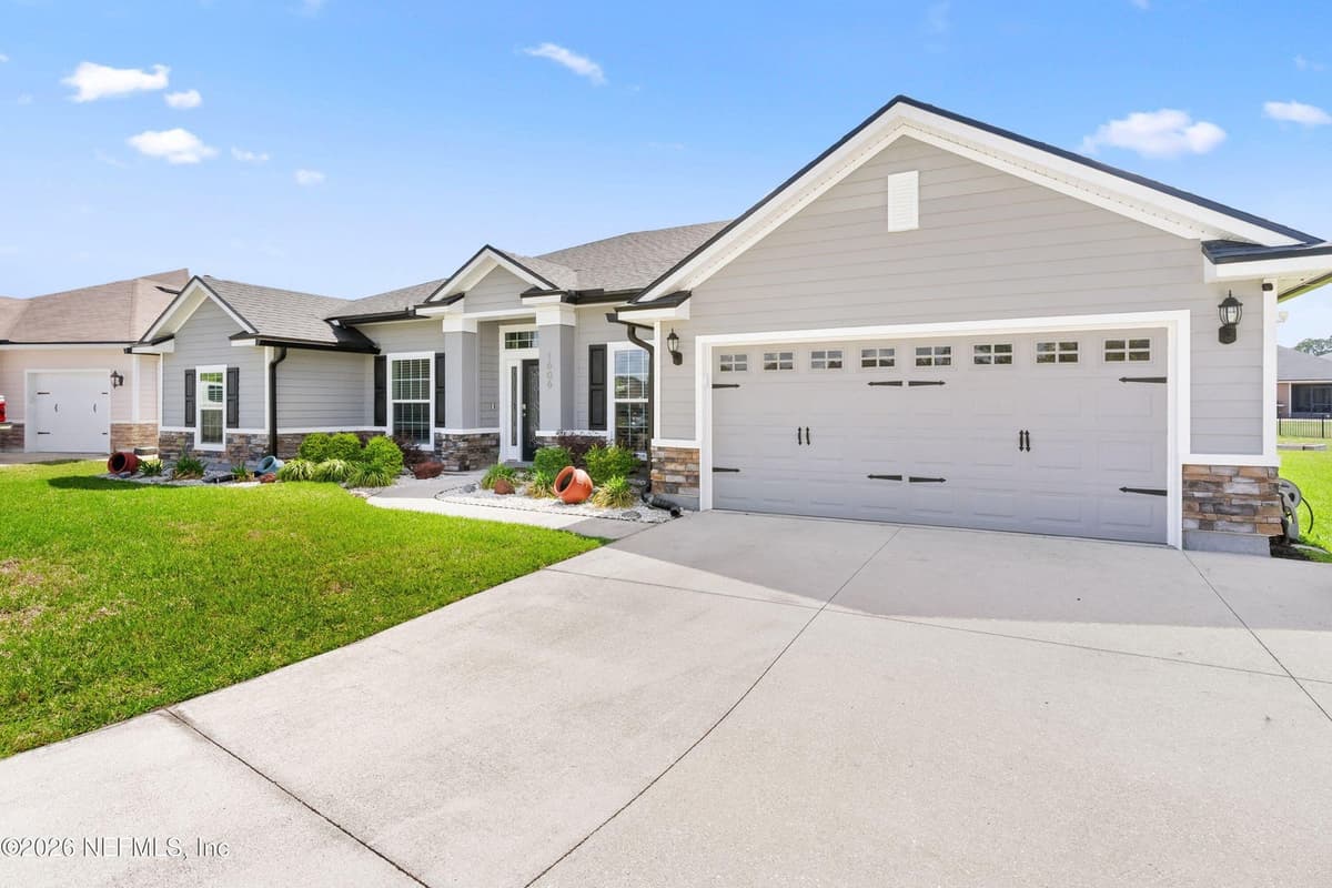 1606 COLONIAL TAVERN Court, Jacksonville, FL 32221 2