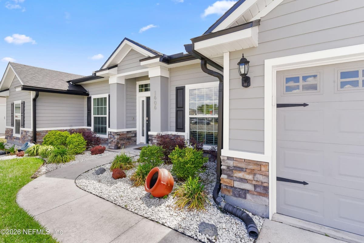 1606 COLONIAL TAVERN Court, Jacksonville, FL 32221 3