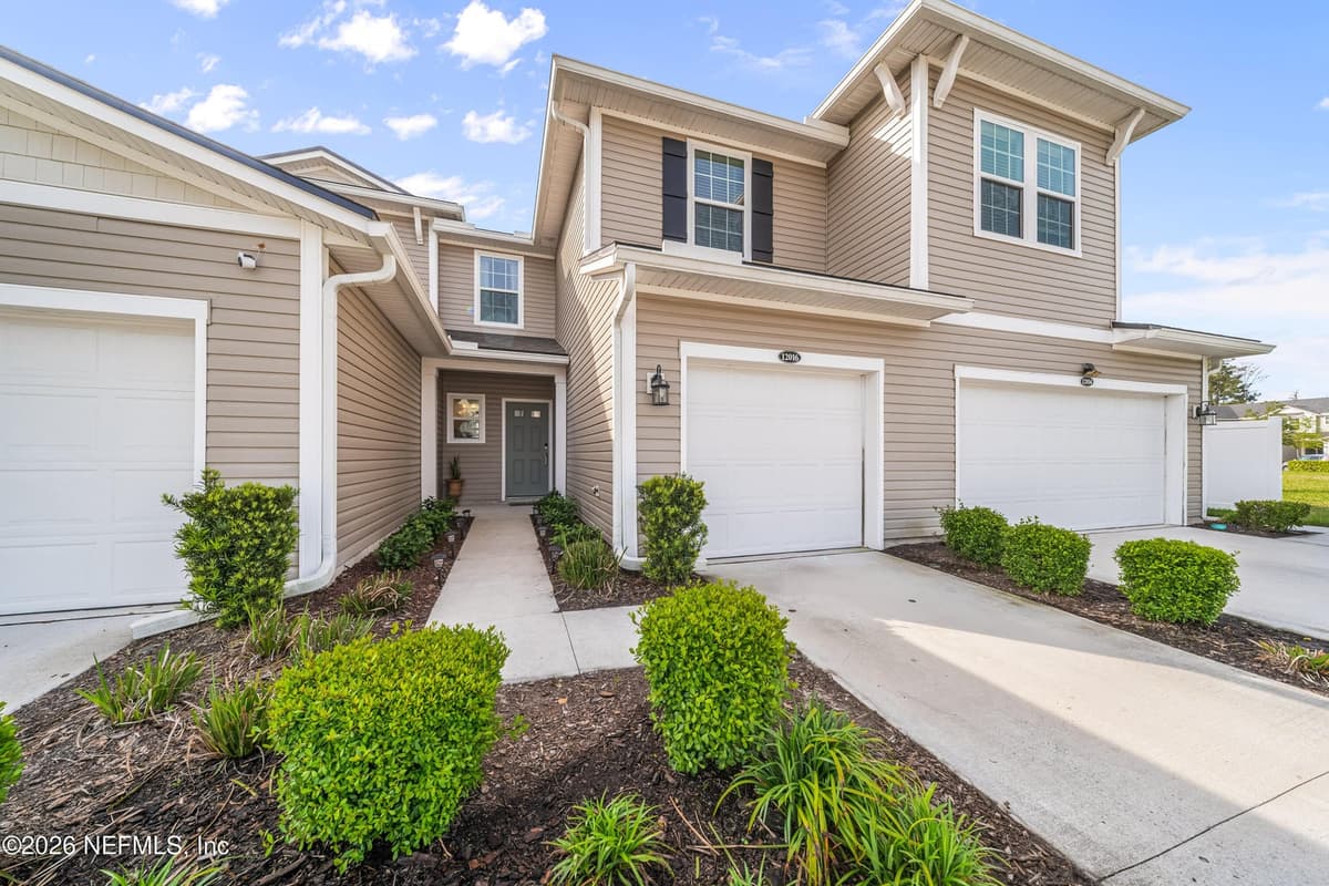 12016 CALVESTA Street, Jacksonville, FL 32256 2
