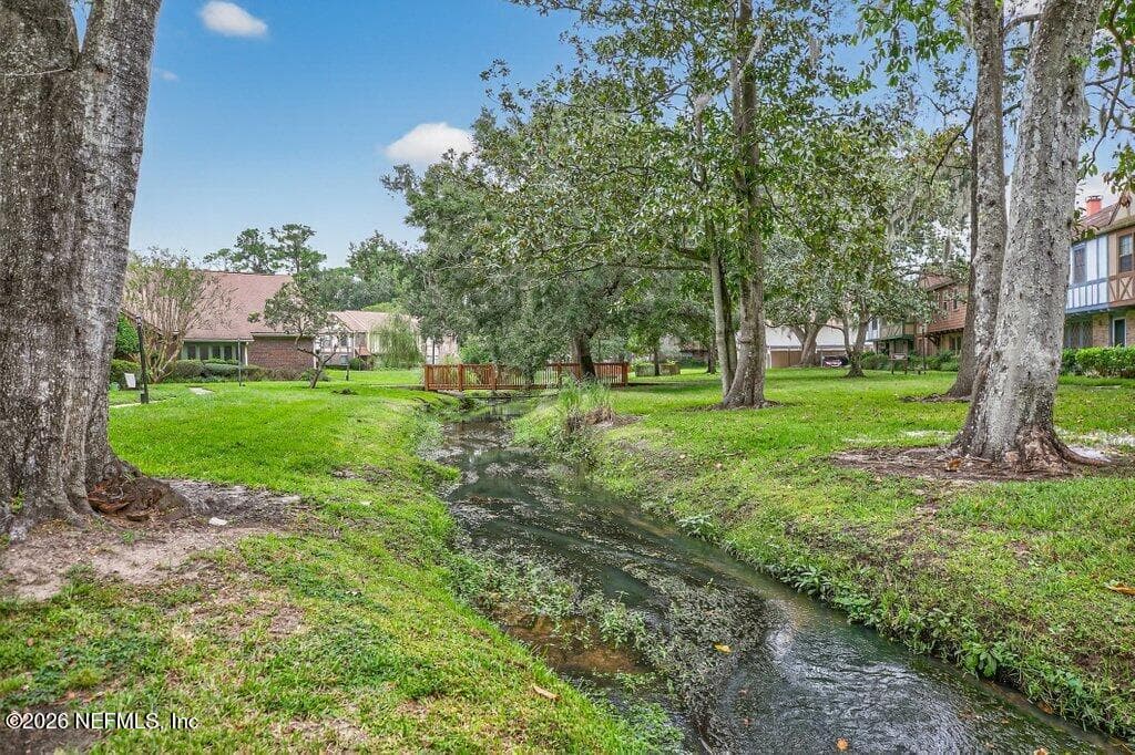8207 KENSINGTON Square, Jacksonville, FL 32217 3