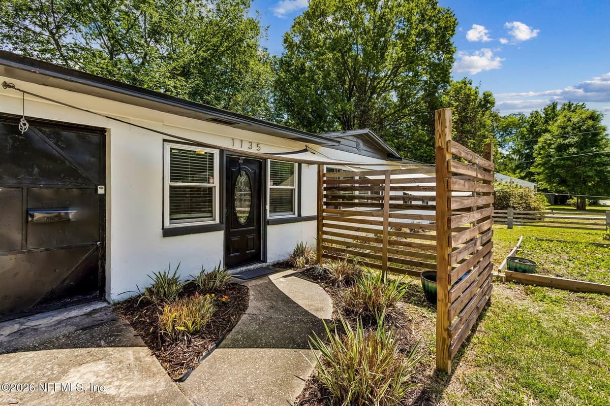 1135 MURRAY Drive, Jacksonville, FL 32205 2