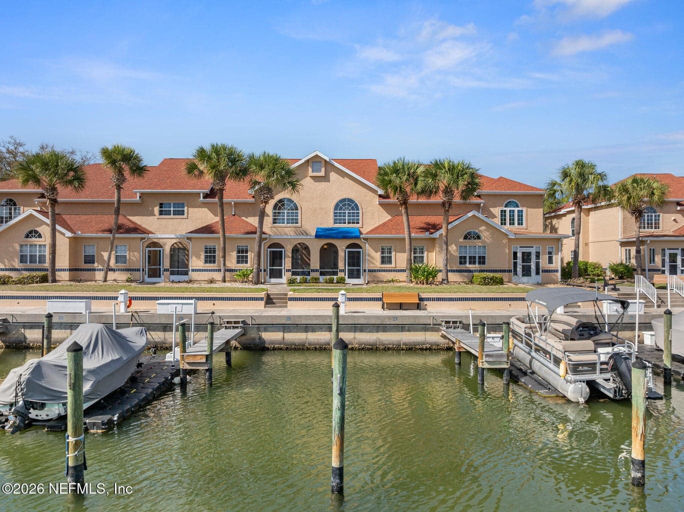 37 CAPTAINS Walk, Palm Coast, FL 32137