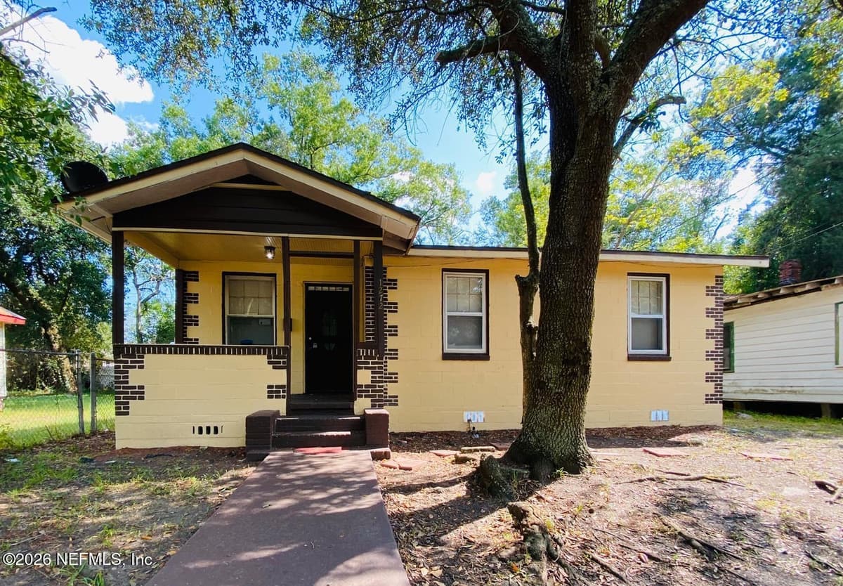 1272 W 27TH Street, Jacksonville, FL 32209 2