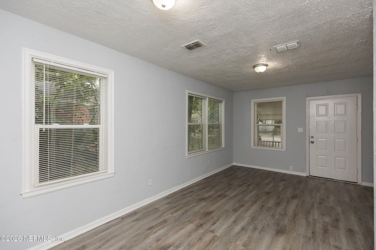 865 BRANDYWINE Street, Jacksonville, FL 32208 3