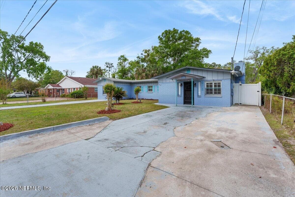 9716 DEVONSHIRE Boulevard, Jacksonville, FL 32208 3