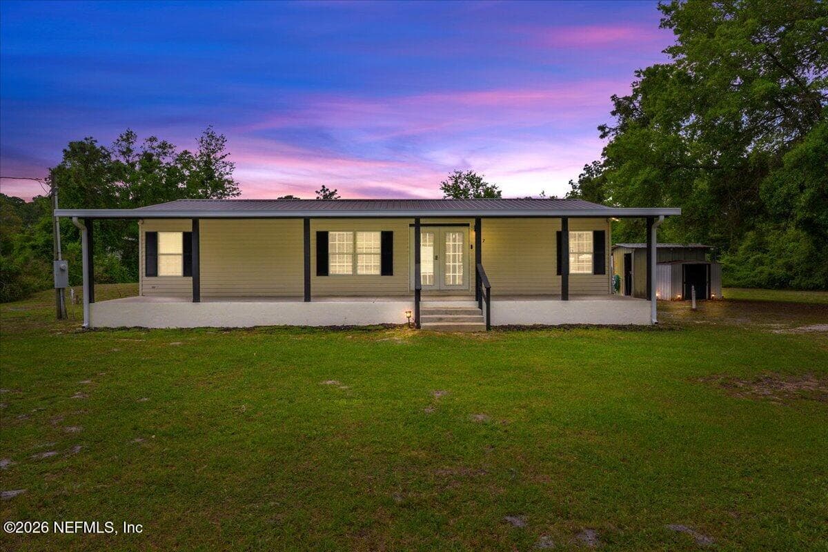 117 BUMPY Lane, Palatka, FL 32177 2