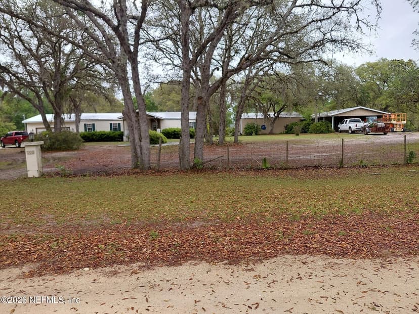 118 ROBIN Road, Pomona Park, FL 32181