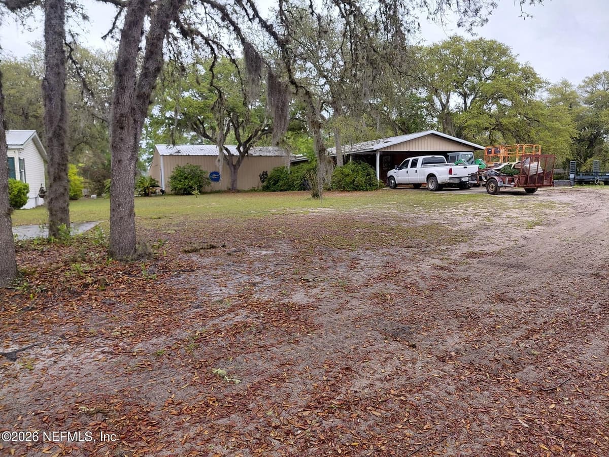 118 ROBIN Road, Pomona Park, FL 32181 2