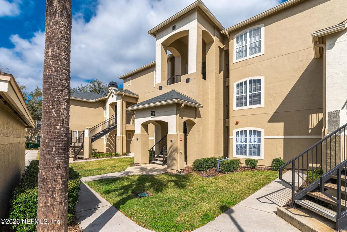 1701 THE GREENS Way 1821, Jacksonville Beach, FL 32250 3